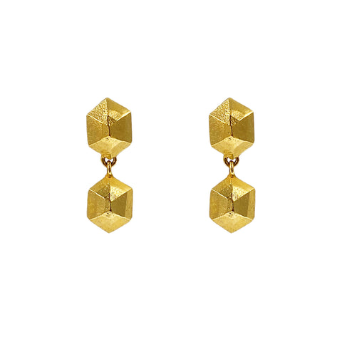 Juni Studs in Gold
