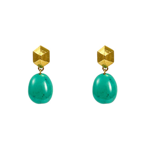 Juni Studs in Gold