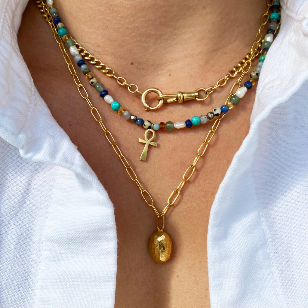 Cora Gold Pendant