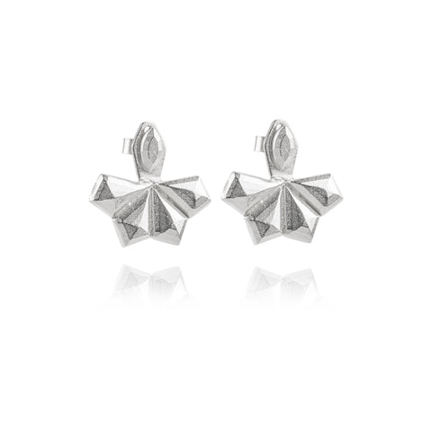 Juni Studs in Gold