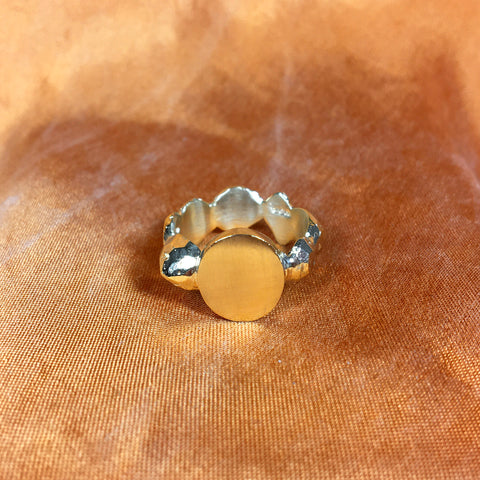 Large Lucia Ring in Gold