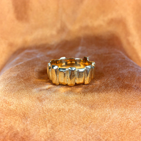 Large Lucia Ring in Gold