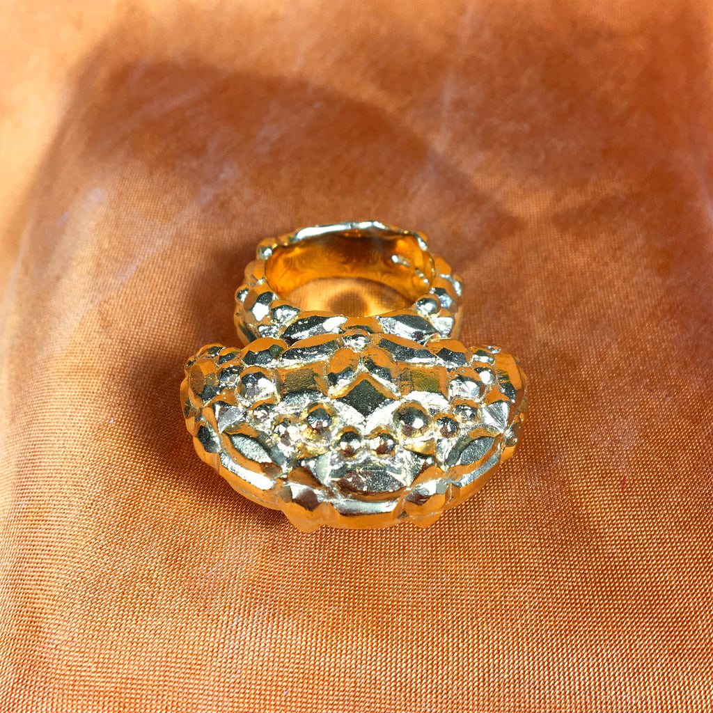 Nour Dome Ring in Gold