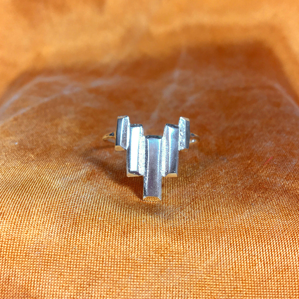 Stela Ring in Silver