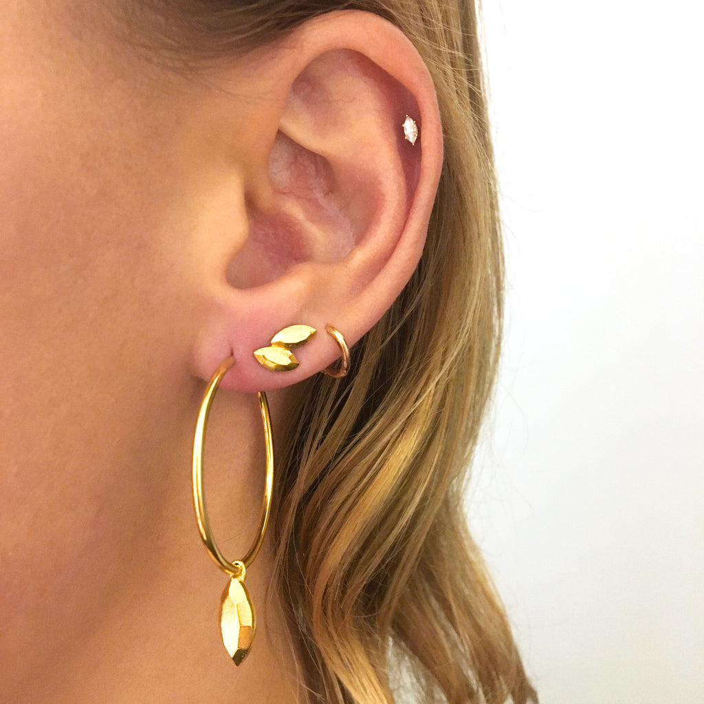 Mini Juni Studs in Gold