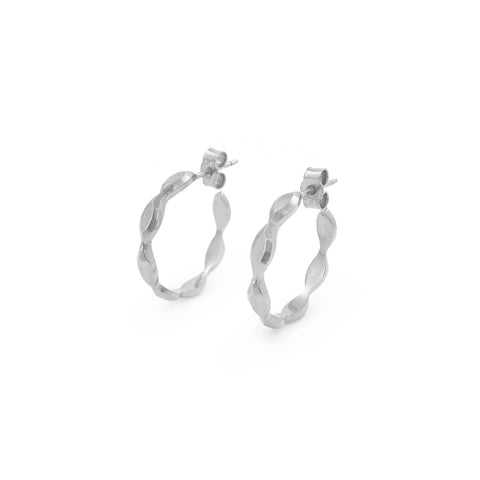 Juni Studs in Gold